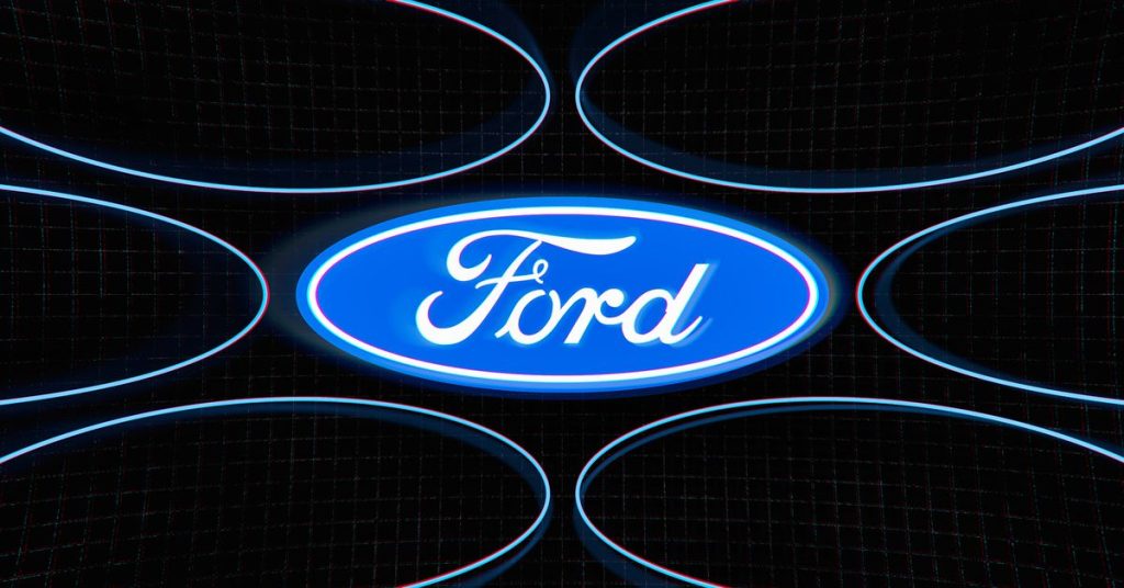 Ford تقوم بشحن وبيع المركبات غير المكتملة ذات الرقائق المفقودة