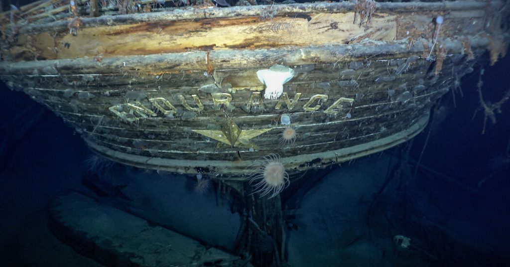 تم العثور على القدرة على التحمل ، سفينة إرنست شاكلتون ، المفقودة عام 1915 ، في أنتاركتيكا