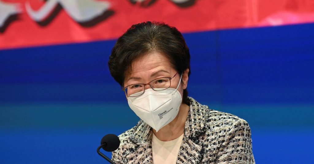 هونج كونج تخفف من إجراءاتها الصارمة بشأن فيروس كورونا اعتبارًا من أبريل ، وترفع حظر الرحلات الجوية