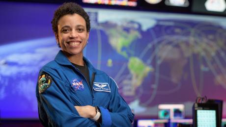 ستقوم رائدة الفضاء ناسا جيسيكا واتكينز برحلة تاريخية كأول امرأة سوداء على طاقم المحطة الفضائية