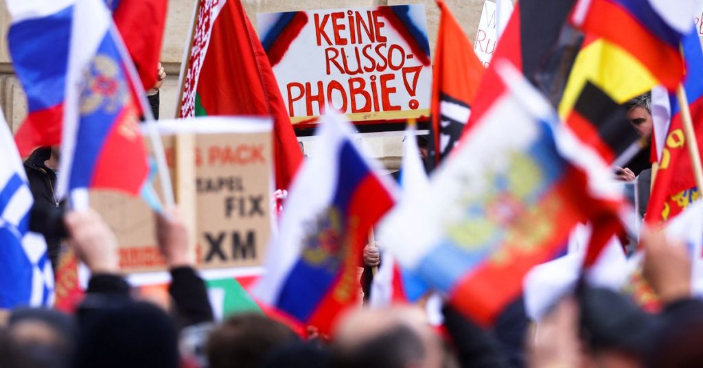 يفوق عدد مؤيدي أوكرانيا عدد المؤيدين لروسيا في الاحتجاجات الألمانية