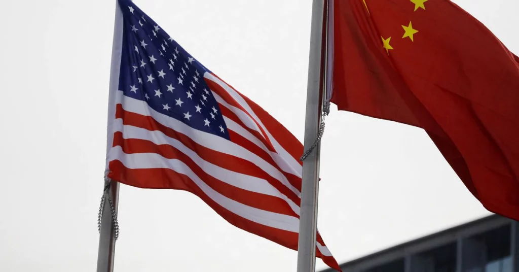 حصري: المنظمون الأمريكيون موجودون في الصين لإجراء محادثات بشأن صفقة التدقيق