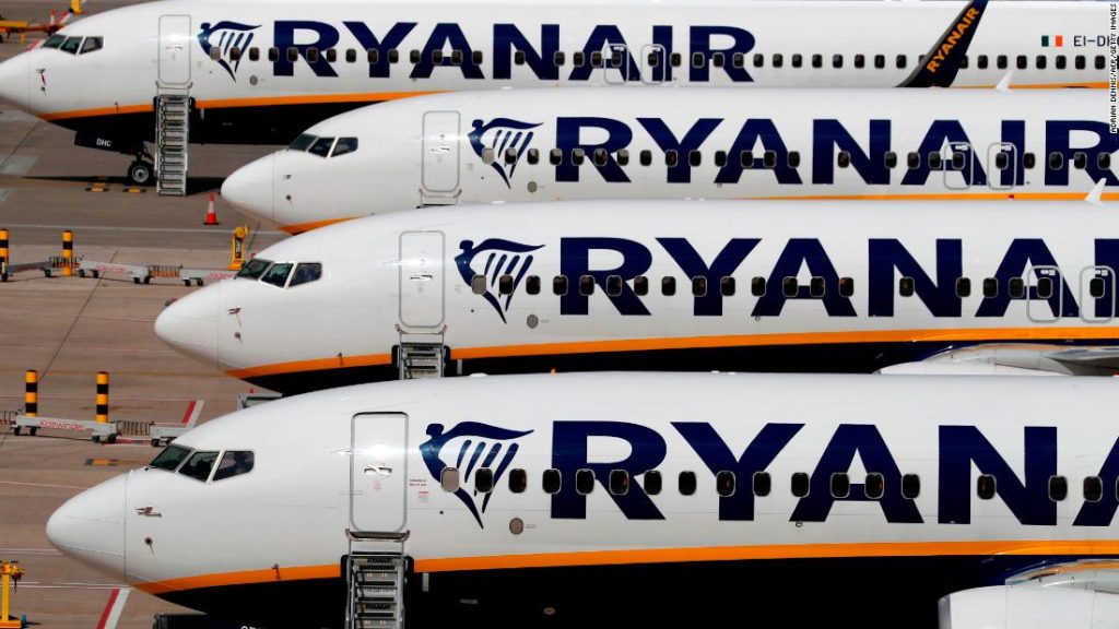 انتقدت Ryanair لإدخالها اختبار Afrikaans للمسافرين من جنوب إفريقيا