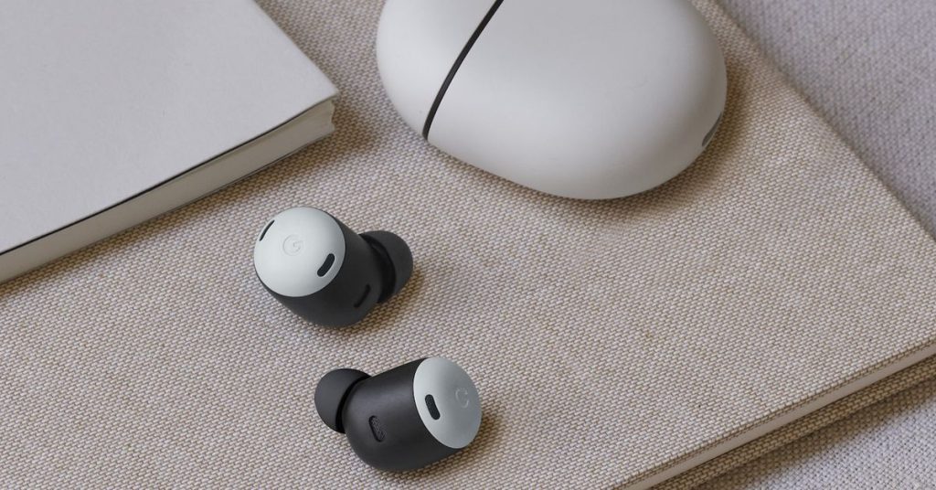 شواية الفحم الجديدة الأكثر مبيعًا في أمازون هي … Google Pixel Buds Pro؟