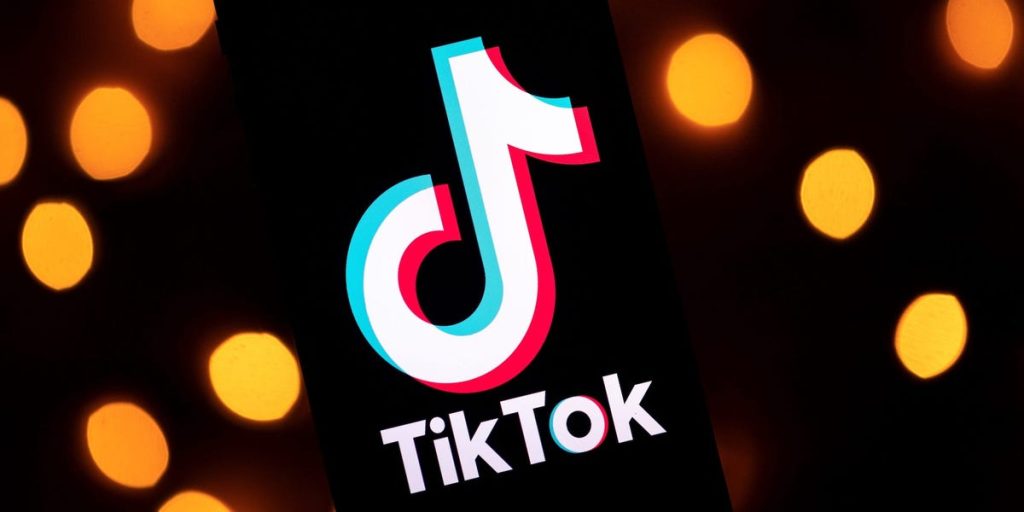 يؤكد TikTok أنه يمكن الوصول إلى بيانات المستخدم الأمريكية في الصين