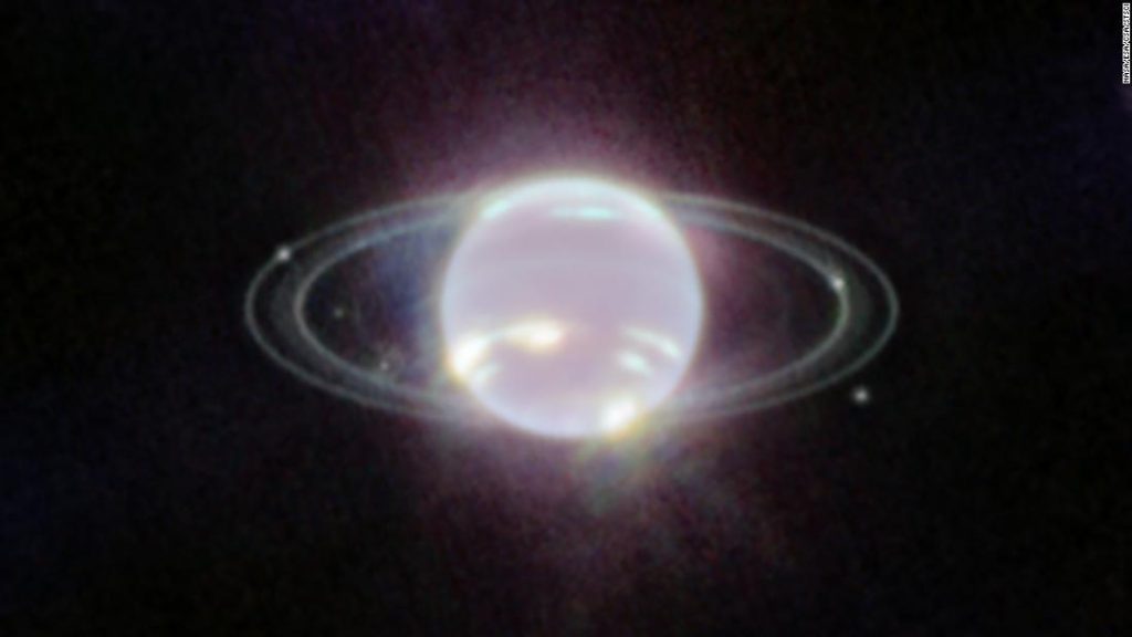 يلتقط تلسكوب جيمس ويب الفضائي صورًا شديدة الوضوح لنبتون وحلقاته
