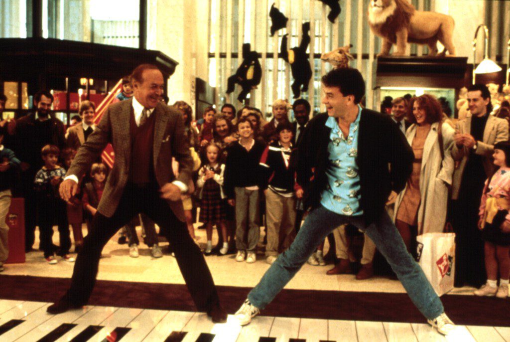 روبرت لوجيا وتوم هانكس في فيلم 1988 ، "كبير"
