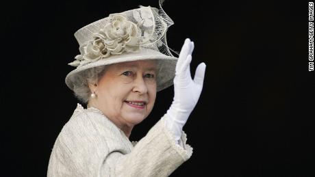 آخر الأخبار: وفاة الملكة إليزابيث الثانية
