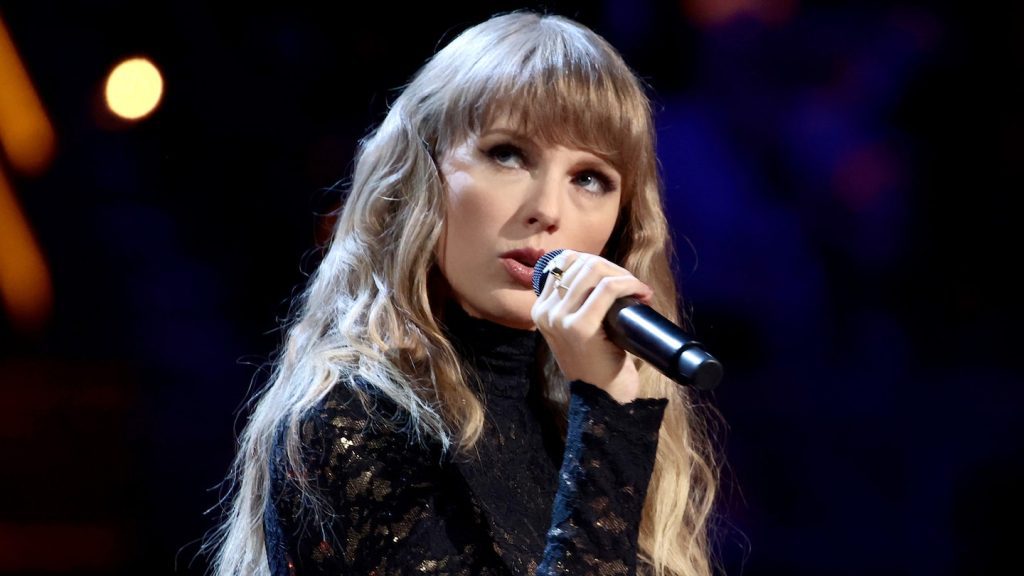 أغنية "Anti-Hero" المنفردة لـ Taylor Swift: لماذا أصابت العصب