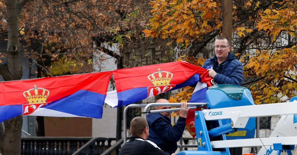 صرب شمال كوسوفو استقالوا من وظائف الدولة احتجاجا على لوحة الترخيص