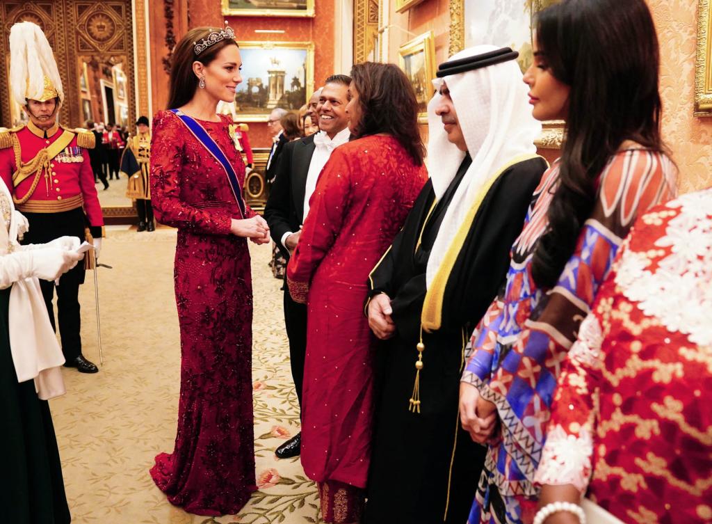 الملك تشارلز الثالث وكاميلا الملكة يستضيفان حفل استقبال لأعضاء السلك الدبلوماسي
