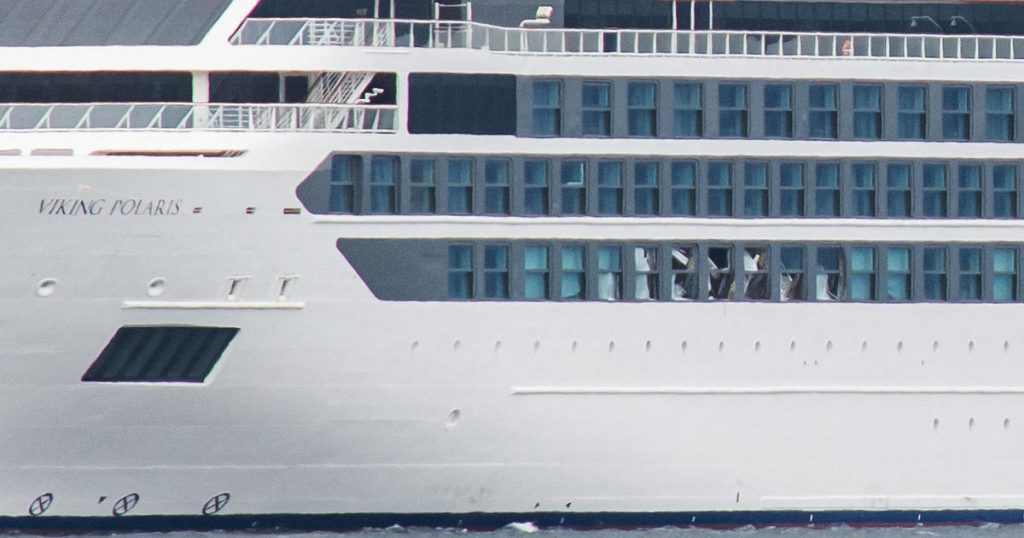 "الموجة المارقة" تقتل أمريكية وتجرح أربعة آخرين على متن سفينة سياحية في أنتاركتيكا