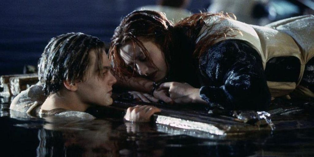 كيت وينسلت تخاطب مشهد موت ليوناردو دي كابريو في "تيتانيك"