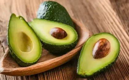 الأفوكادو .. كنز غذائى ينظم ضغط الدم ويحارب السرطان والزهايمر
