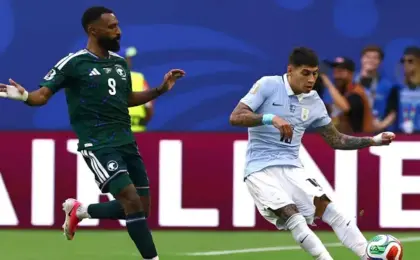 السعودية تتعادل 1/1 مع أوروجواى فى أولى مبارياتها فى كأس العالم