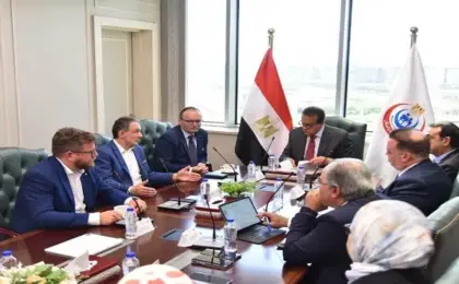 وزير الصحة يبحث مع التشيك توطين تصنيع أسرة المستشفيات والصناعات الطبية