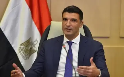 وزير الصناعة يبحث مع شركة “التوكل الكهربائية – جيلا” خطط التوسع فى توطين تكنولوجيا الإضاءة