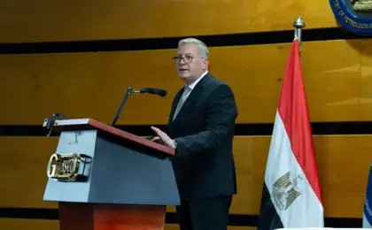 وزير البترول : قيد “إنبى” و”إيلاب” وPMS بالبورصة نقطة تحول لقطاع الطاقة لجذب الاستثمارات