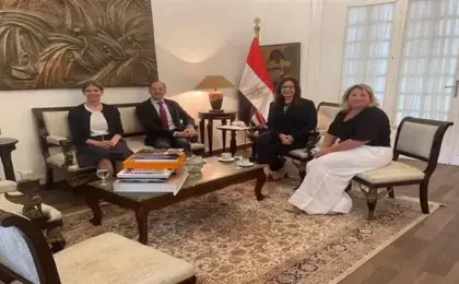 وزيرة الثقافة تبحث مع سفير النمسا فتح مسارات جديدة للتعاون الثقافى بين البلدين