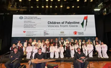 سفارة فلسطين تطلق كورال الأطفال الناجين من الحرب بقاعة إيوارت التاريخية بالجامعة الأمريكية فى القاهرة