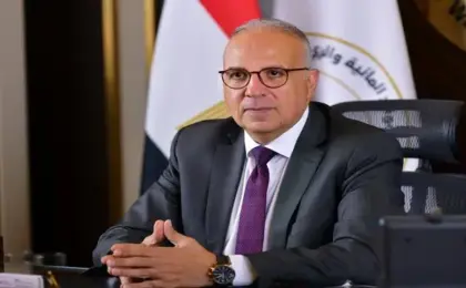 وزير الرى يعلن حملة رقابية مشددة على الترع ويوجه بتطبيق القانون بكل حزم ضد المخالفين