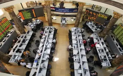 ارتفاع مؤشرات البورصة المصرية عند الإغلاق